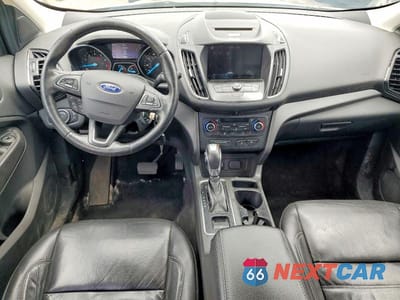 Zdjęcie 8 z 13 samochodu: 2018 FORD ESCAPE SEL VIN:1FMCU9HD3JUA40947 - miniatura