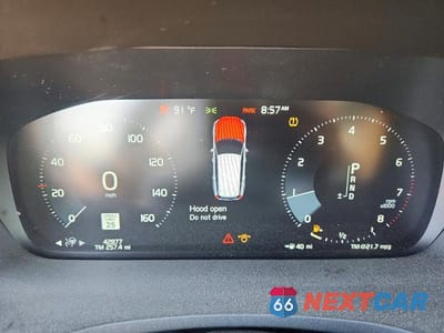 Zdjęcie 9 z 13 samochodu: 2020 VOLVO V60 CROSS COUNTRY T5 MOMENTUM VIN:YV4102WK6L1037932 - miniatura