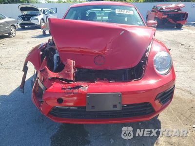 Piąte zdjęcie samochodu w środku: 2019 VOLKSWAGEN BEETLE VIN:3VWFD7AT2KM708781 - miniatura
