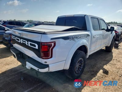 Trzecie zdjęcie samochodu z tyłu: 2019 FORD F150 RAPTOR VIN:1FTFW1RGXKFA76159 - miniatura