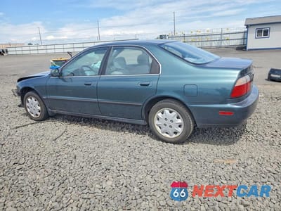 Drugie zdjęcie samochodu z przodu: 1996 HONDA ACCORD LX/EX VIN:1HGCD5636TA278563 - miniatura