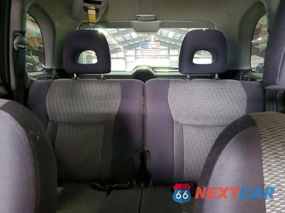 Zdjęcie 10 z 13 samochodu: 2005 TOYOTA RAV4 BASE VIN:JTEHD20V050072446 - miniatura
