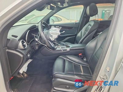 Zdjęcie 7 z 14 samochodu: 2020 MERCEDES-BENZ GLC 300 4MATIC VIN:WDC0G8EB1LF672486 - miniatura