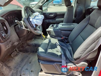 Zdjęcie 7 z 12 samochodu: 2024 CHEVROLET SILVERADO K1500 VIN:3GCNDAEK7RG239290 - miniatura