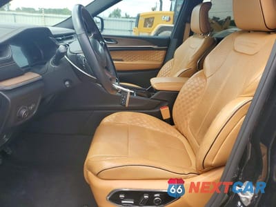 Zdjęcie 7 z 14 samochodu: 2021 JEEP GRAND CHEROKEE L SUMMIT VIN:1C4RJKEG2M8115762 - miniatura