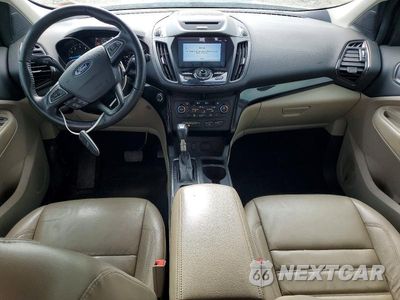 Zdjęcie 8 z 13 samochodu: 2017 FORD ESCAPE TITANIUM VIN:1FMCU0JD9HUB36775 - miniatura