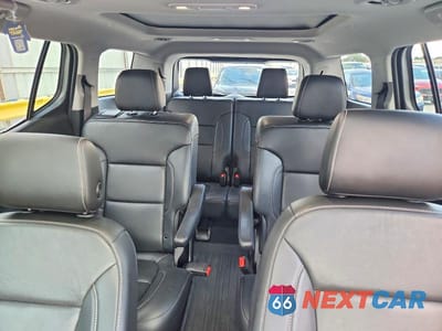 Zdjęcie 10 z 13 samochodu: 2023 GMC ACADIA SLT VIN:1GKKNML48PZ165837 - miniatura
