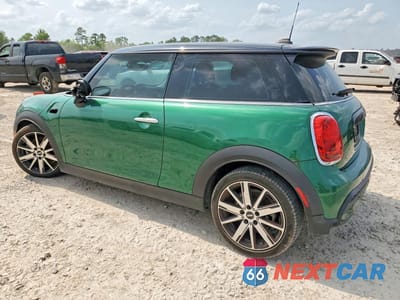 Drugie zdjęcie samochodu z przodu: 2024 MINI COOPER S VIN:WMW53DH04R2V45769 - miniatura