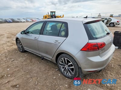 Drugie zdjęcie samochodu z przodu: 2016 VOLKSWAGEN GOLF S VIN:3VW217AU0GM017921 - miniatura