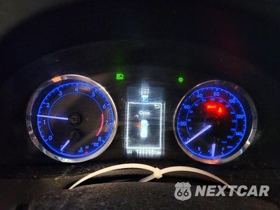 Zdjęcie 9 z 12 samochodu: 2019 TOYOTA COROLLA SE VIN:2T1BURHE7KC156448 - miniatura