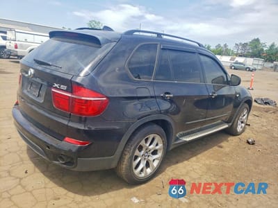 Trzecie zdjęcie samochodu z tyłu: 2012 BMW X5 XDRIVE35I VIN:5UXZV4C57CL747393 - miniatura