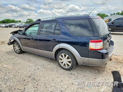 Drugie zdjęcie samochodu z przodu: 2008 FORD TAURUS X SEL VIN:1FMDK02WX8GA27413 - miniatura