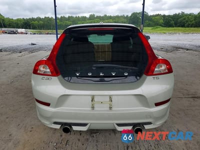 Zdjęcie 6 z 12 samochodu: 2012 VOLVO C30 T5 VIN:YV1672MK0C2285945 - miniatura