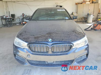 Piąte zdjęcie samochodu w środku: 2017 BMW 540 XI VIN:WBAJE7C38HWA03466 - miniatura