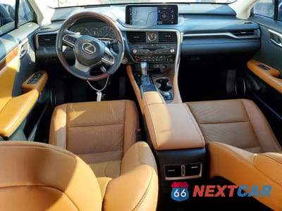 Zdjęcie 8 z 14 samochodu: 2022 LEXUS RX 350 L VIN:JTJHZKFA6N2041911 - miniatura