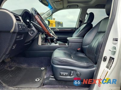 Zdjęcie 7 z 13 samochodu: 2017 LEXUS GX 460 VIN:JTJBM7FX6H5153939 - miniatura
