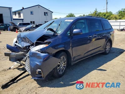 2019 TOYOTA SIENNA XLE 8-PASSENGER 5TDYZ3DC3KS016501 - główne zdjęcie licytacji z USA - miniatura