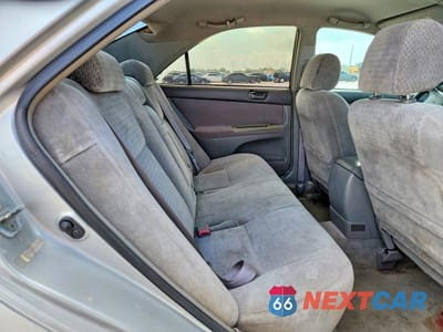 Zdjęcie 10 z 12 samochodu: 2002 TOYOTA CAMRY LE VIN:4T1BE32K52U029284 - miniatura
