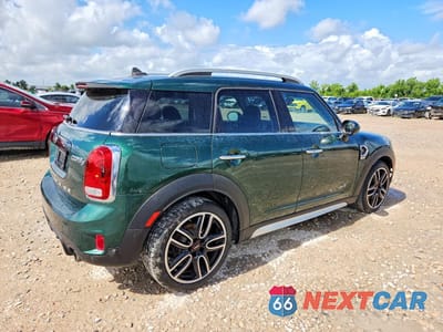 Trzecie zdjęcie samochodu z tyłu: 2017 MINI COOPER S COUNTRYMAN ALL4 VIN:WMZYT5C30H3D78779 - miniatura