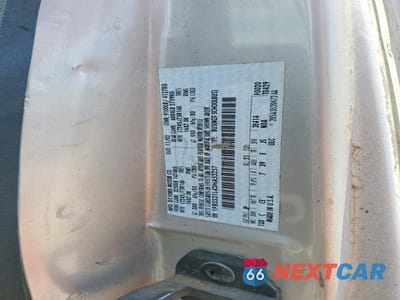 Zdjęcie 13 z 13 samochodu: 2003 FORD ECONOLINE E350 SUPER DUTY WAGON VIN:1FBSS31L43HA53257 - miniatura