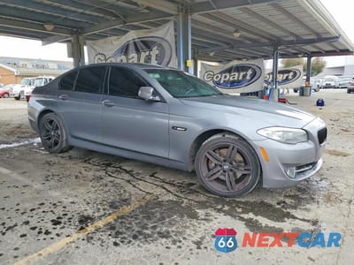 Czwarte zdjęcie samochodu z boku: 2012 BMW 550 I VIN:WBAFR9C50CDV58582 - miniatura