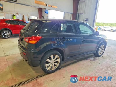 Trzecie zdjęcie samochodu z tyłu: 2012 MITSUBISHI OUTLANDER SPORT SE VIN:JA4AR4AU3CZ002175 - miniatura
