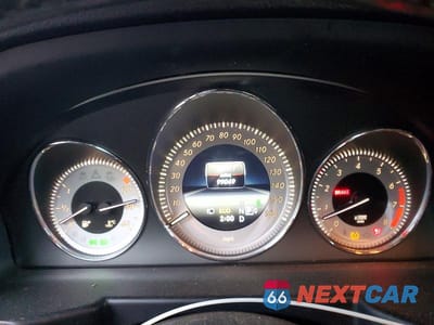 Zdjęcie 9 z 12 samochodu: 2014 MERCEDES-BENZ GLK 350 4MATIC VIN:WDCGG8JB3EG320849 - miniatura
