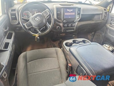 Zdjęcie 8 z 12 samochodu: 2022 RAM 2500 TRADESMAN VIN:3C6UR5HJ3NG438281 - miniatura