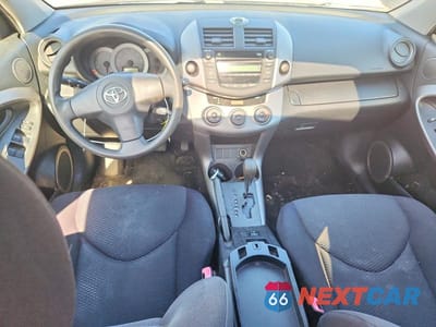 Zdjęcie 8 z 13 samochodu: 2007 TOYOTA RAV4 SPORT VIN:JTMZD32V575043932 - miniatura