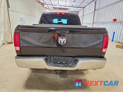Zdjęcie 6 z 12 samochodu: 2018 RAM 1500 ST VIN:1C6RR6KG4JS313513 - miniatura