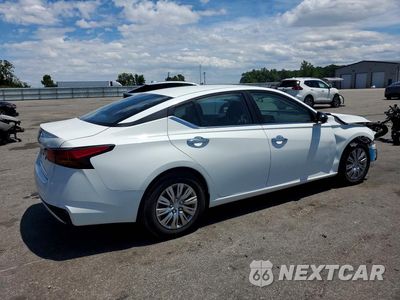 Trzecie zdjęcie samochodu z tyłu: 2024 NISSAN ALTIMA S VIN:1N4BL4BV4RN365917 - miniatura