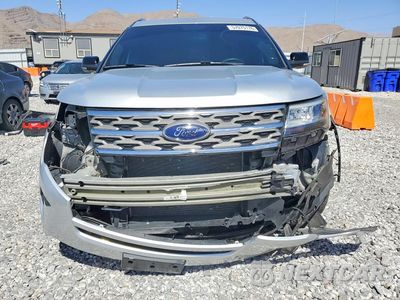 Piąte zdjęcie samochodu w środku: 2018 FORD EXPLORER XLT VIN:1FM5K7D80JGB79685 - miniatura