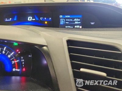Zdjęcie 9 z 12 samochodu: 2012 HONDA CIVIC LX VIN:19XFB2F51CE055071 - miniatura