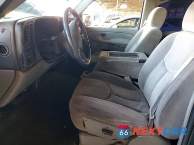Zdjęcie 7 z 12 samochodu: 2005 CHEVROLET AVALANCHE C1500 VIN:3GNEC12Z75G169022 - miniatura