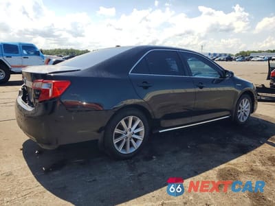 Trzecie zdjęcie samochodu z tyłu: 2013 TOYOTA CAMRY HYBRID XLE VIN:4T1BD1FK9DU090996 - miniatura