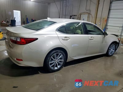 Trzecie zdjęcie samochodu z tyłu: 2016 LEXUS ES 300H VIN:JTHBW1GG9G2110638 - miniatura