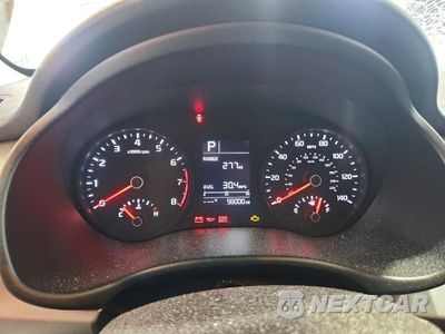 Zdjęcie 9 z 12 samochodu: 2021 KIA RIO LX VIN:3KPA24AD7ME405924 - miniatura