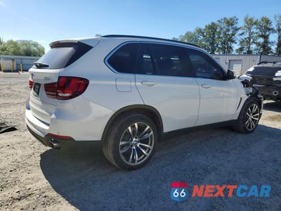 Trzecie zdjęcie samochodu z tyłu: 2015 BMW X5 XDRIVE35I VIN:5UXKR0C57F0P05231 - miniatura