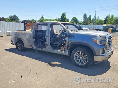 Czwarte zdjęcie samochodu z boku: 2021 GMC SIERRA K1500 SLT VIN:3GTU9DED1MG403917 - miniatura