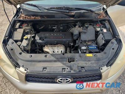 Zdjęcie 12 z 13 samochodu: 2007 TOYOTA RAV4 BASE VIN:JTMZD35V775040672 - miniatura