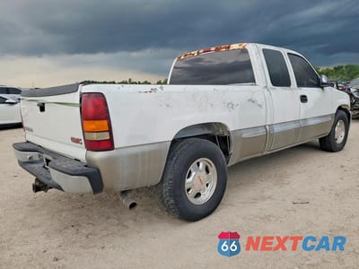 Trzecie zdjęcie samochodu z tyłu: 2002 GMC NEW SIERRA C1500 VIN:2GTEC19TX21163018 - miniatura