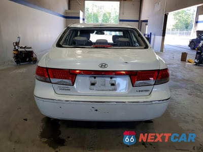 Zdjęcie 6 z 12 samochodu: 2007 HYUNDAI AZERA SE VIN:KMHFC46F87A210253 - miniatura