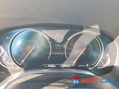 Zdjęcie 9 z 12 samochodu: 2016 BMW 740 I VIN:WBA7E2C57GGD99896 - miniatura