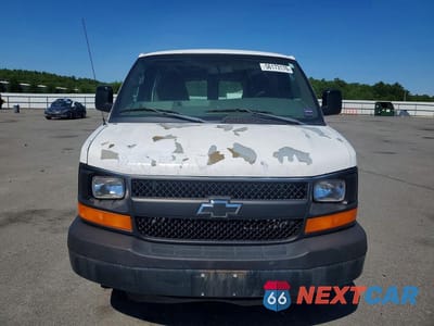 Piąte zdjęcie samochodu w środku: 2010 CHEVROLET EXPRESS G2500 VIN:1GCZGFAA3A1184679 - miniatura