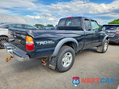 Trzecie zdjęcie samochodu z tyłu: 2002 TOYOTA TACOMA XTRACAB VIN:5TEWN72N92Z898565 - miniatura