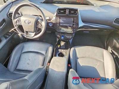 Zdjęcie 8 z 13 samochodu: 2021 TOYOTA PRIUS XLE VIN:JTDKAMFU3M3141205 - miniatura