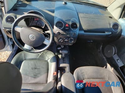 Zdjęcie 8 z 12 samochodu: 2009 VOLKSWAGEN NEW BEETLE S VIN:3VWRF31YX9M406368 - miniatura