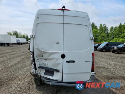 Zdjęcie 6 z 13 samochodu: 2022 MERCEDES-BENZ SPRINTER 2500 DELIVERY VAN VIN:W1Y4EBHY4NT086696 - miniatura