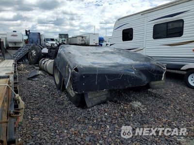 Trzecie zdjęcie samochodu z tyłu: 2016 FREIGHTLINER CORONADO SEMI TRUCK VIN:3ALXFBCG6GDGS5268 - miniatura
