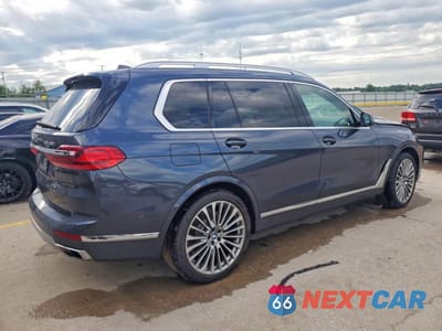 Trzecie zdjęcie samochodu z tyłu: 2019 BMW X7 XDRIVE50I VIN:5UXCX4C59KLB39814 - miniatura